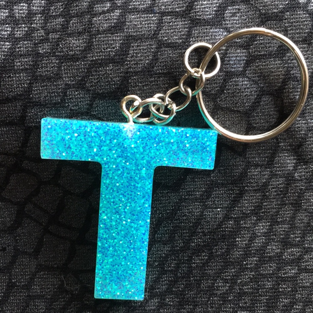 Keychain with a “T”